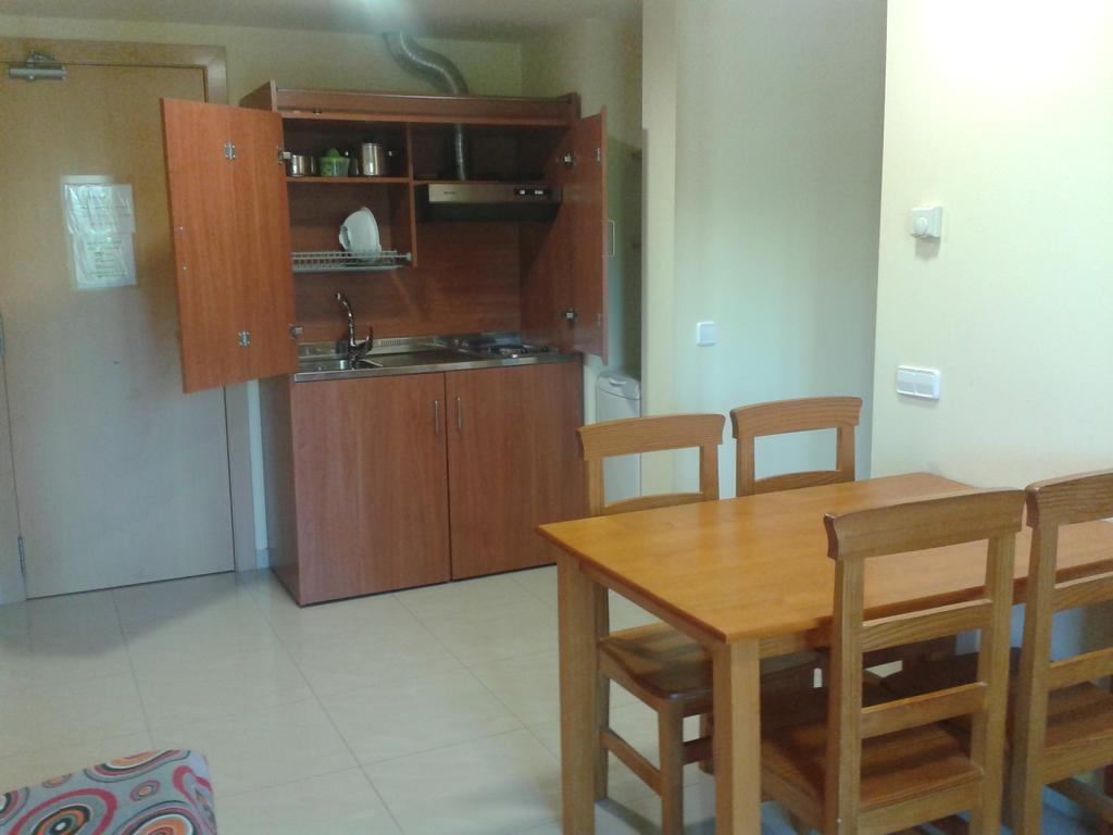 Apartamentos Fonda Finet Sant Felíu de Pallarols Eksteriør billede